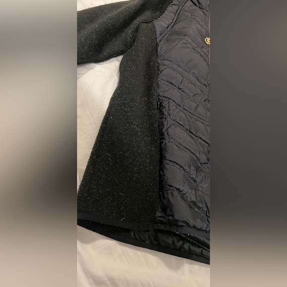 Michael Kors puffer jacket size large - Picture 5 of 5